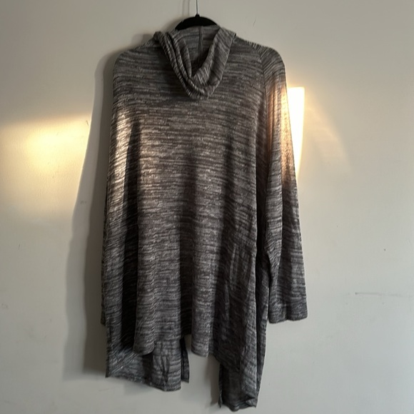 Heather Grey Addition Elle Hooded Cardigan (4X) - Picture 2 of 5